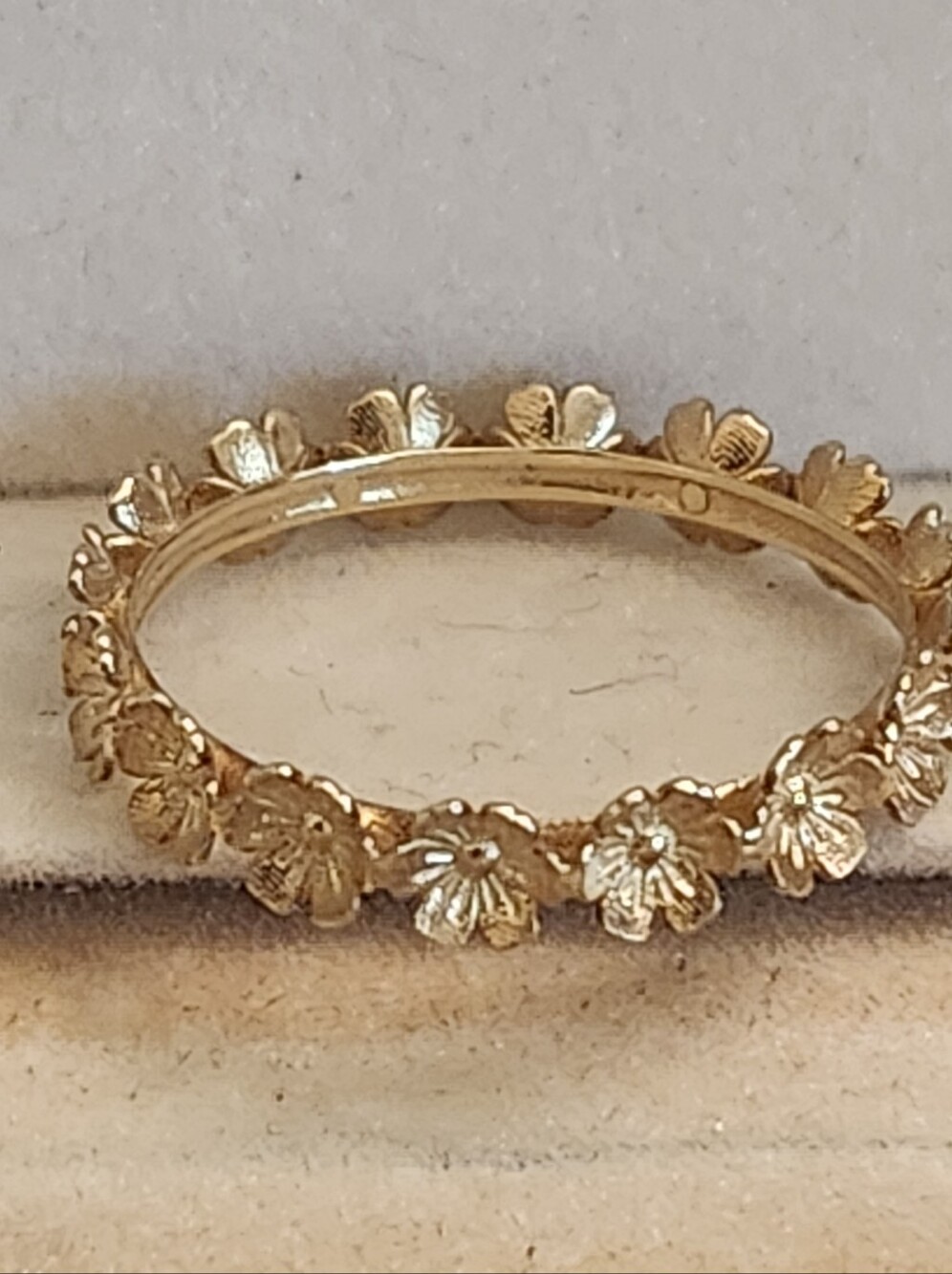 10kt Gold Floral Ring - Elegant Women's Jewelry